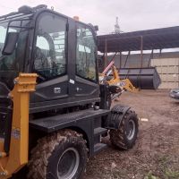 Лот: 25801359. Фото: 2. Экскаватор-Погрузчик Weheavy. Автозапчасти