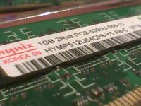 Лот: 757509. Фото: 2. 4gb ddr2 (2gb +1gb + 1gb) + 1gb... Комплектующие