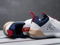 Лот: 13011486. Фото: 6. Кроссовки Nike LeBron Ambassador...