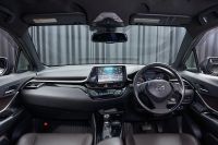 Лот: 25006336. Фото: 9. Toyota C-HR 2017