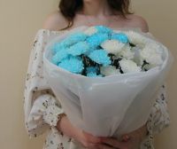 Лот: 25679515. Фото: 3. Букет из 5 хризантем. Сувениры, подарки