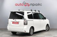 Лот: 23336501. Фото: 7. Toyota Voxy 2009