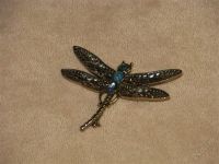 Лот: 1954362. Фото: 3. Брошь стрекоза AVON с голубыми... Красноярск