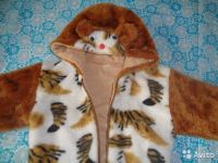 Лот: 6512042. Фото: 2. Теплая кофточка с глазками и ушками. Одежда и аксессуары