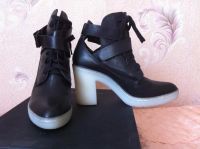 Лот: 4465909. Фото: 2. ботильоны, р39. Женская обувь