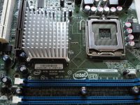 Лот: 4711042. Фото: 2. Материнская плата Intel D865GSA... Комплектующие