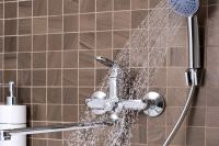 Лот: 24679017. Фото: 4. Смеситель для ванны РМС SL123. Красноярск