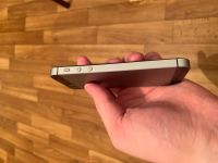 Лот: 12876029. Фото: 2. iPhone SE. Смартфоны, связь, навигация