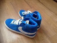 Лот: 3688120. Фото: 2. Кеды nike. Женская обувь