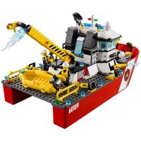 Лот: 9193353. Фото: 2. Конструктор LEGO City Fire Пожарный... Игрушки