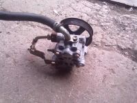 Лот: 4615404. Фото: 2. насос ГУР toyota. Автозапчасти