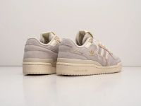 Лот: 20422585. Фото: 2. Кроссовки Adidas Forum Low. Мужская обувь