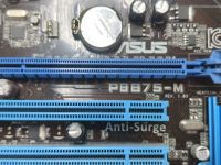 Лот: 25651954. Фото: 2. Мат. плата ASUS P8B75-M/mATX/LGA1155... Комплектующие