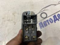 Лот: 21713775. Фото: 2. кнопка стеклоподъемника Chevrolet... Автозапчасти