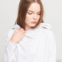 Лот: 8225893. Фото: 3. Новая кофта с ассиметричным кроем... Одежда, обувь, галантерея