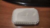 Лот: 11222496. Фото: 2. wi-fi роутер netgear wnr612v2. Сетевые устройства