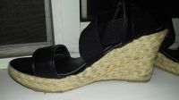 Лот: 11681008. Фото: 2. Черные женские сандалии на танкетке. Женская обувь