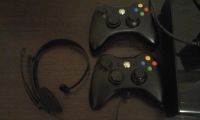 Лот: 5089669. Фото: 2. Xbox 360 E или обмен на PS 3 Slim. Игровые приставки, консоли, видеоигры