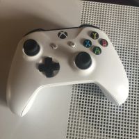 Лот: 14580055. Фото: 2. Xbox one s + GTA V. Игровые приставки, консоли, видеоигры