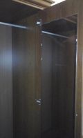 Лот: 7938961. Фото: 6. Шкаф платяной с ящиком внизу БУ