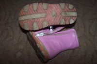 Лот: 4676711. Фото: 3. Детские сапожки розовые отдам. Дети растут