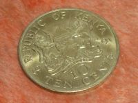 Лот: 10889201. Фото: 5. Монета 10 цент Кения 1991 портрет...