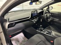 Лот: 25350609. Фото: 20. Toyota C-HR 2020