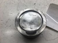 Лот: 20386757. Фото: 2. Поршень Audi A4 2003 06B107065AG... Автозапчасти
