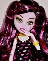 Лот: 4936875. Фото: 7. Draculaura Doll (Дракулура) Дракулаура...
