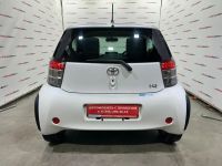 Лот: 25899683. Фото: 8. Toyota iQ 2009