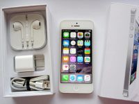 Лот: 6799345. Фото: 2. iPhone 5 White 16gb читать описание. Смартфоны, связь, навигация