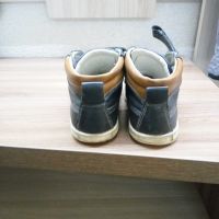 Лот: 12617154. Фото: 2. Демисезонные ботинки детские размер... Обувь