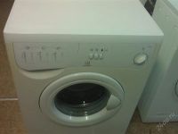 Лот: 2847992. Фото: 2. Стиральная машина Indesit W101... Крупная бытовая техника