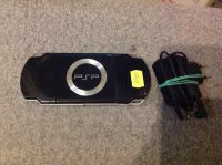 Лот: 9279499. Фото: 2. Портативная консоль Sony PSP-2008. Игровые приставки, консоли, видеоигры