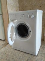 Лот: 9588689. Фото: 2. Стиральная машина Indesit. Крупная бытовая техника