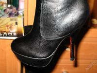 Лот: 1287410. Фото: 2. Сапоги женские на высоком каблуке. Женская обувь