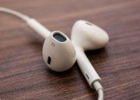 Лот: 6135799. Фото: 4. Наушники Apple EarPods от iPhone... Красноярск