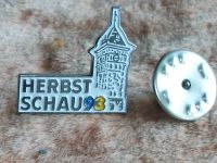 Лот: 10009504. Фото: 2. Значок Herbstchau 93 башня ратуша... Значки, медали, жетоны