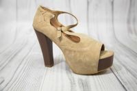 Лот: 4972934. Фото: 6. Босоножки на каблуке Jeffrey Campbell