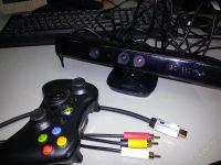 Лот: 2538697. Фото: 2. XBOX360 + Kinect, полный комплект... Игровые приставки, консоли, видеоигры