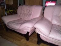 Лот: 12650086. Фото: 4. 2 кресла из натуральной кожи. Красноярск
