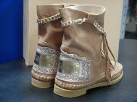 Лот: 4388934. Фото: 2. Сапожки. Женская обувь