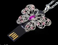 Лот: 3235581. Фото: 4. USB флешка Бабочка с кристаллами... Красноярск
