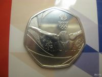 Лот: 9986149. Фото: 3. Великобритания, 50 пенсов 2016... Коллекционирование, моделизм