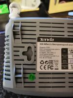 Лот: 13954658. Фото: 2. WI fi роутер Tenda 301. Сетевые устройства