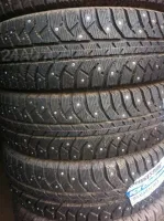 Лот: 10217170. Фото: 2. Зимняя резина 225/65 R-17 "Bridgestone... Шины, Диски