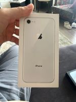 Лот: 25414849. Фото: 2. IPhone 8 оригинал. Смартфоны, связь, навигация