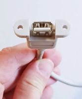 Лот: 21987484. Фото: 4. USB под монтаж винтами с разъёмом... Красноярск