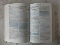 Лот: 12726140. Фото: 3. Oxford Learner's Thesaurus. A... Литература, книги