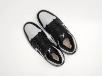 Лот: 20744065. Фото: 2. Зимние Кроссовки Nike Air Jordan... Мужская обувь